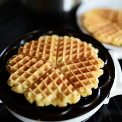 Knusprige Waffeln Rezept auf sonjakocht.de